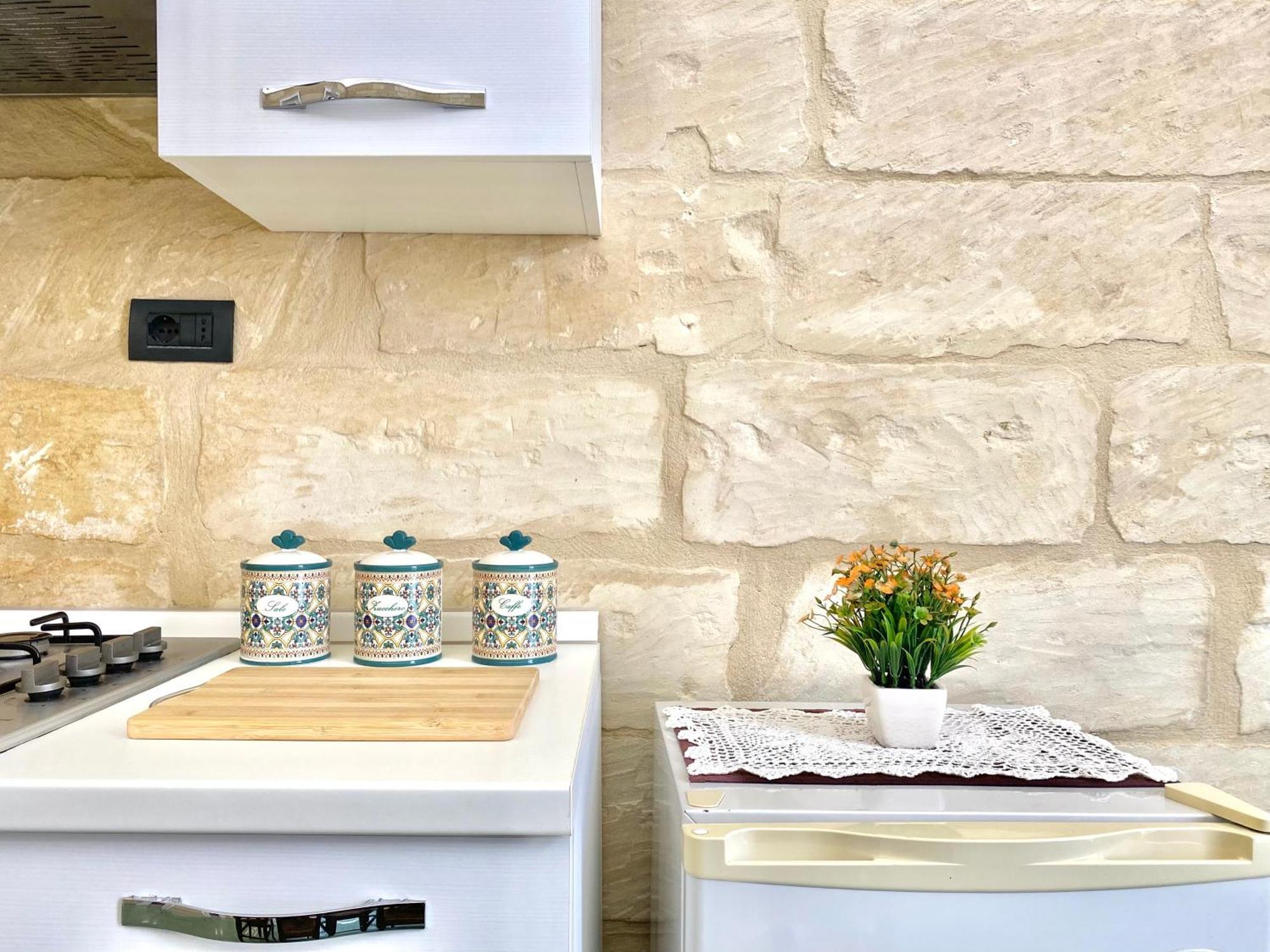 Vohis Luxury House - Fast Wi-Fi & Easy Parking Lägenhet Lecce Exteriör bild